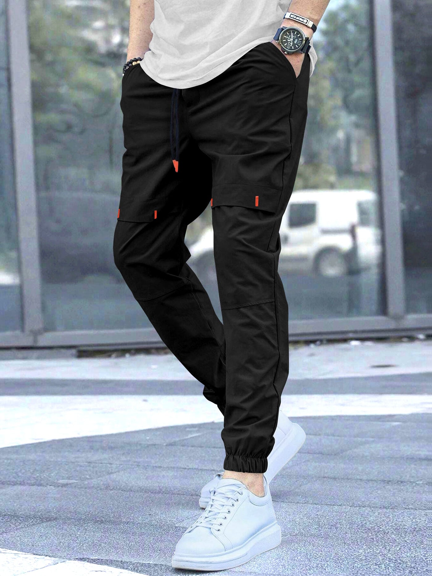 Cargo Cotton Pants in Black and White.Cargos for Men.Track Pant for Boys amd Men.Oversize Cargo Trouser.Men's Oversized Cargo Utility Joggers.Multi Poket pent.