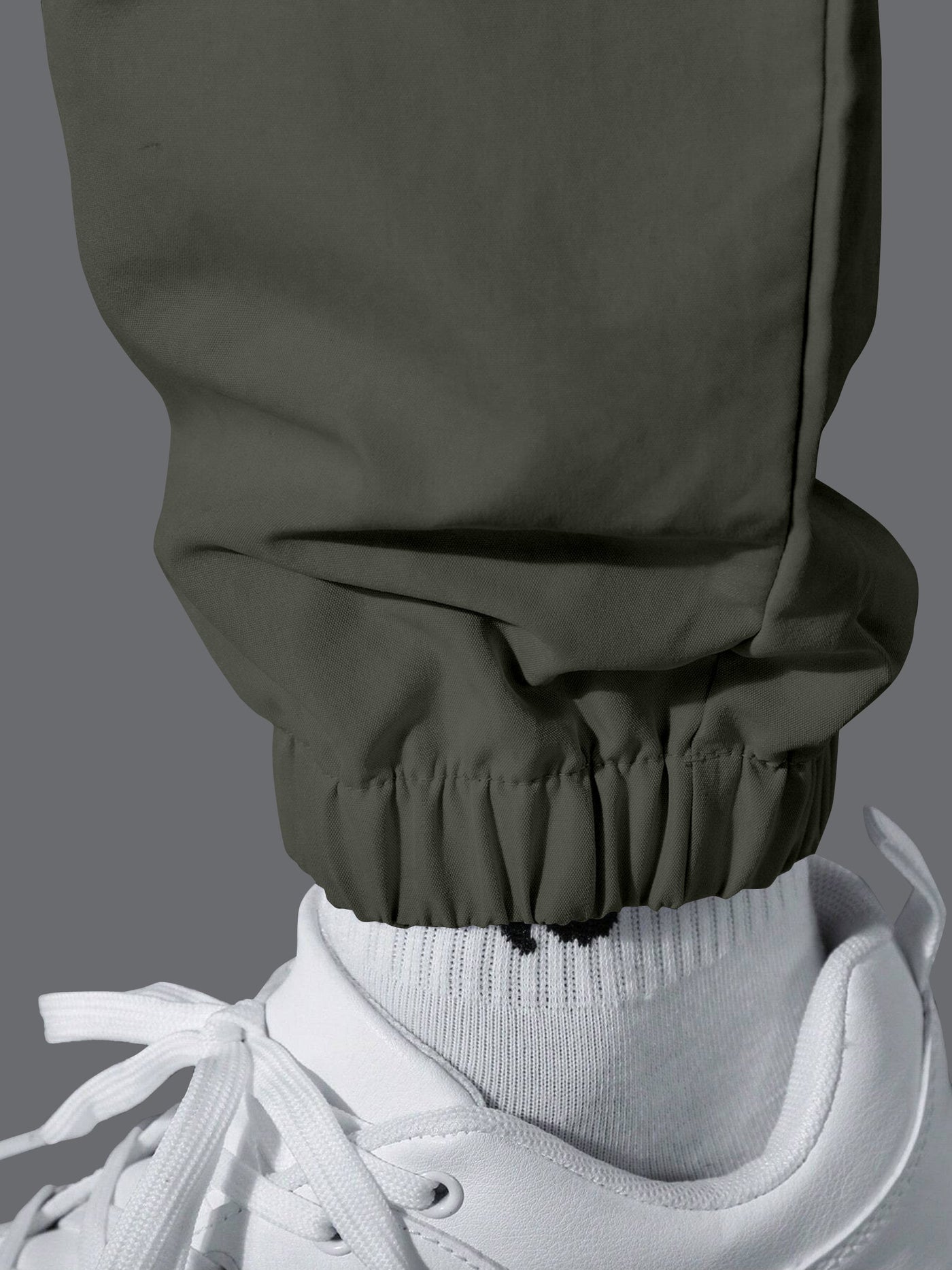 Professional Men's Cargo Pants.Classic Men's Cargo Pants with Multi-Pocket Design.Modern Fit Men's Trousers.Lightweight Men's Joggers.