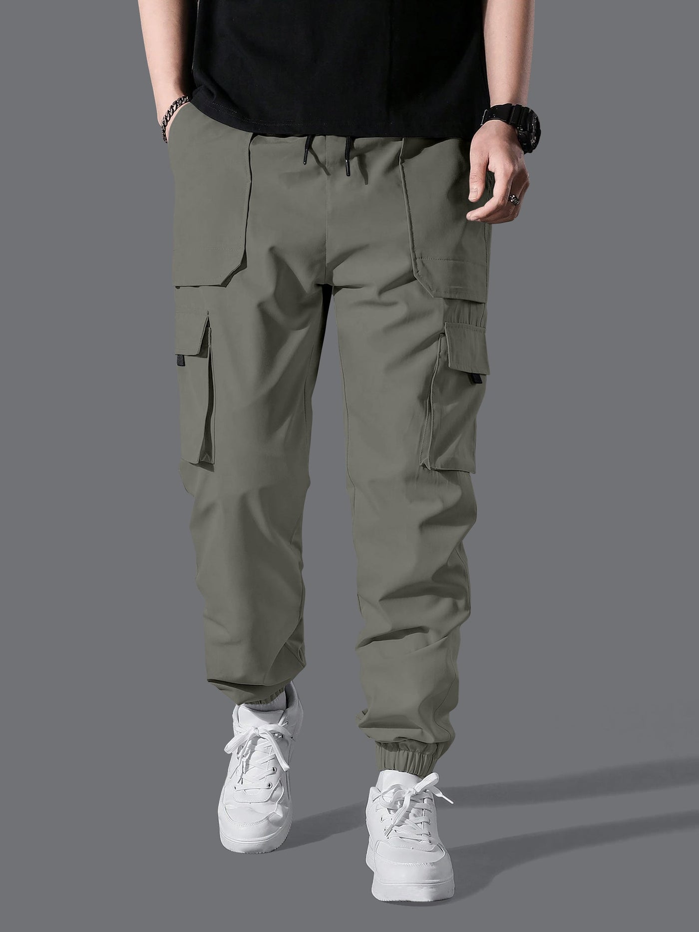 Professional Men's Cargo Pants.Classic Men's Cargo Pants with Multi-Pocket Design.Modern Fit Men's Trousers.Lightweight Men's Joggers.