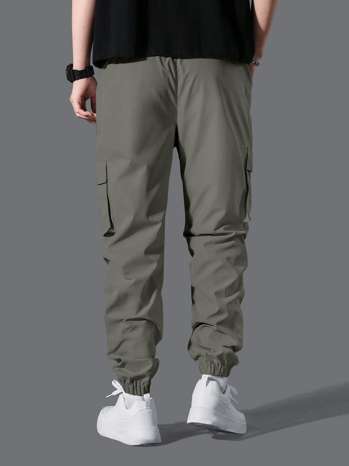 Professional Men's Cargo Pants.Classic Men's Cargo Pants with Multi-Pocket Design.Modern Fit Men's Trousers.Lightweight Men's Joggers.
