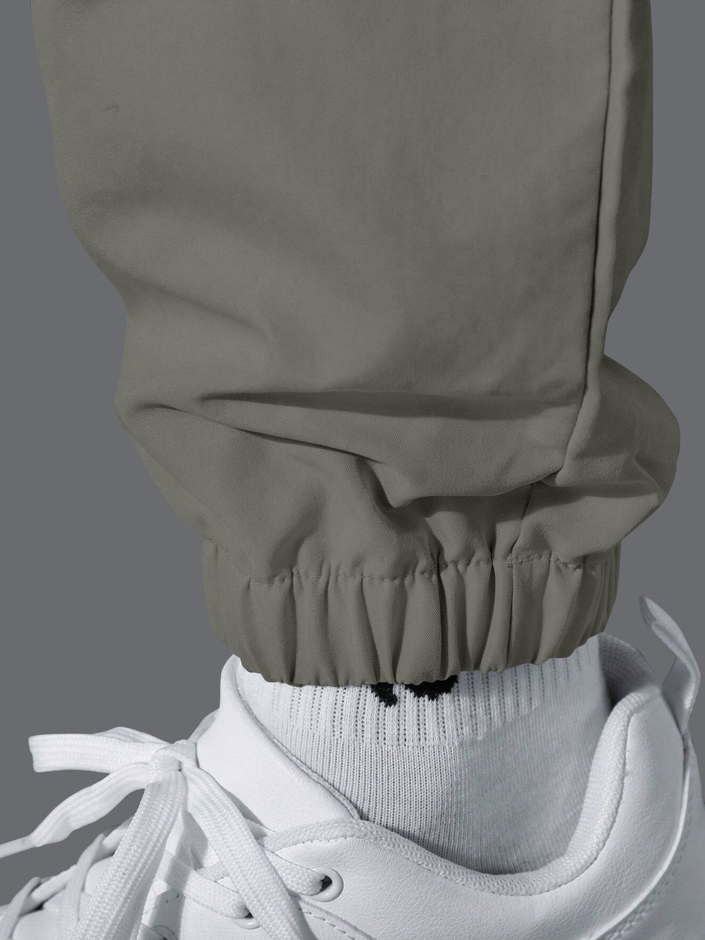 Professional Men's Cargo Pants.Classic Men's Cargo Pants with Multi-Pocket Design.Modern Fit Men's Trousers.Lightweight Men's Joggers.