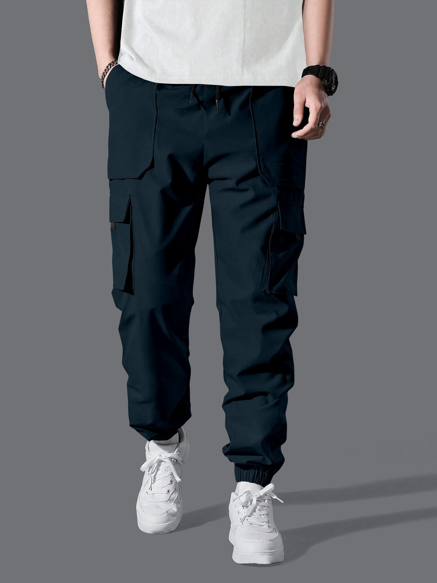 Professional Men's Cargo Pants.Classic Men's Cargo Pants with Multi-Pocket Design.Modern Fit Men's Trousers.Lightweight Men's Joggers.
