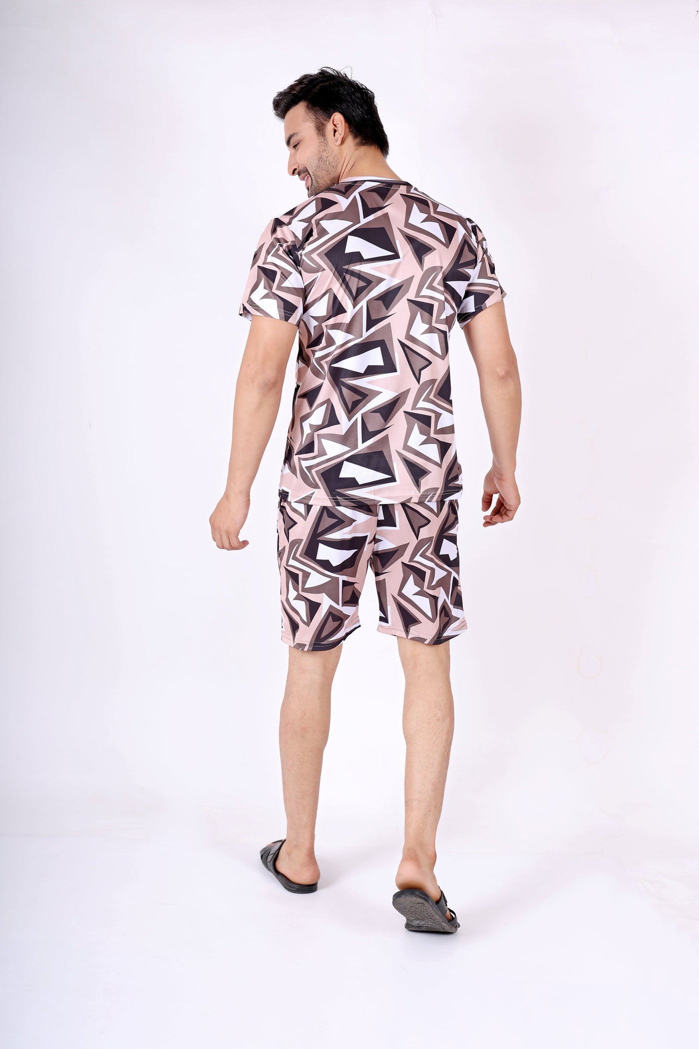 Comfort and Character Combined men's printed nightwear.ND-8002
