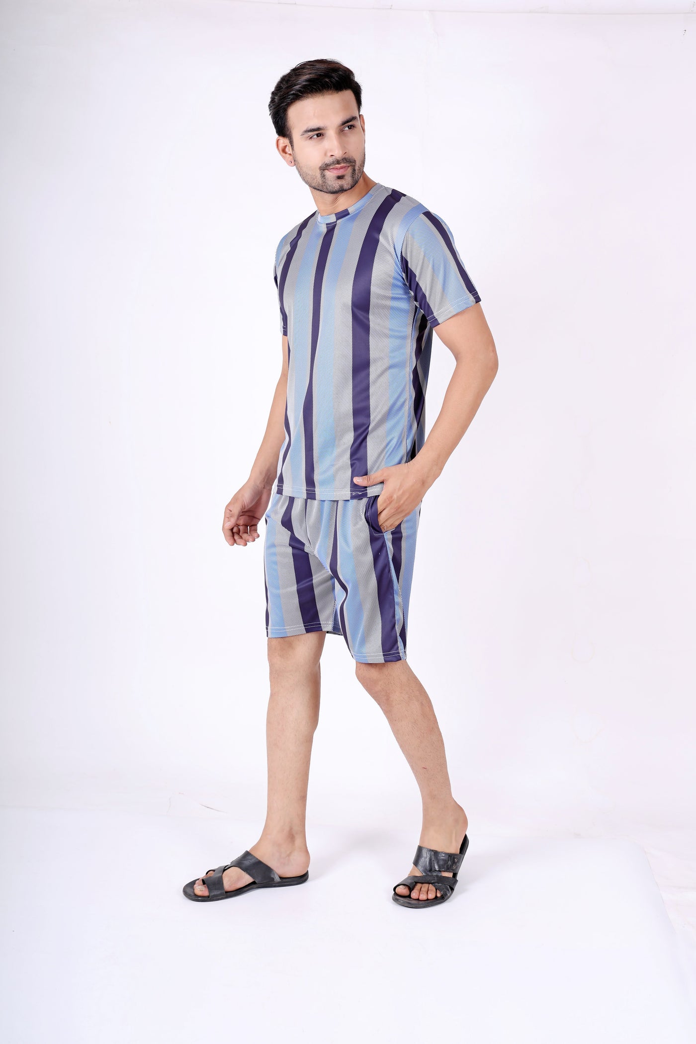 Comfort and Character Combined men's printed nightwear.ND-8006