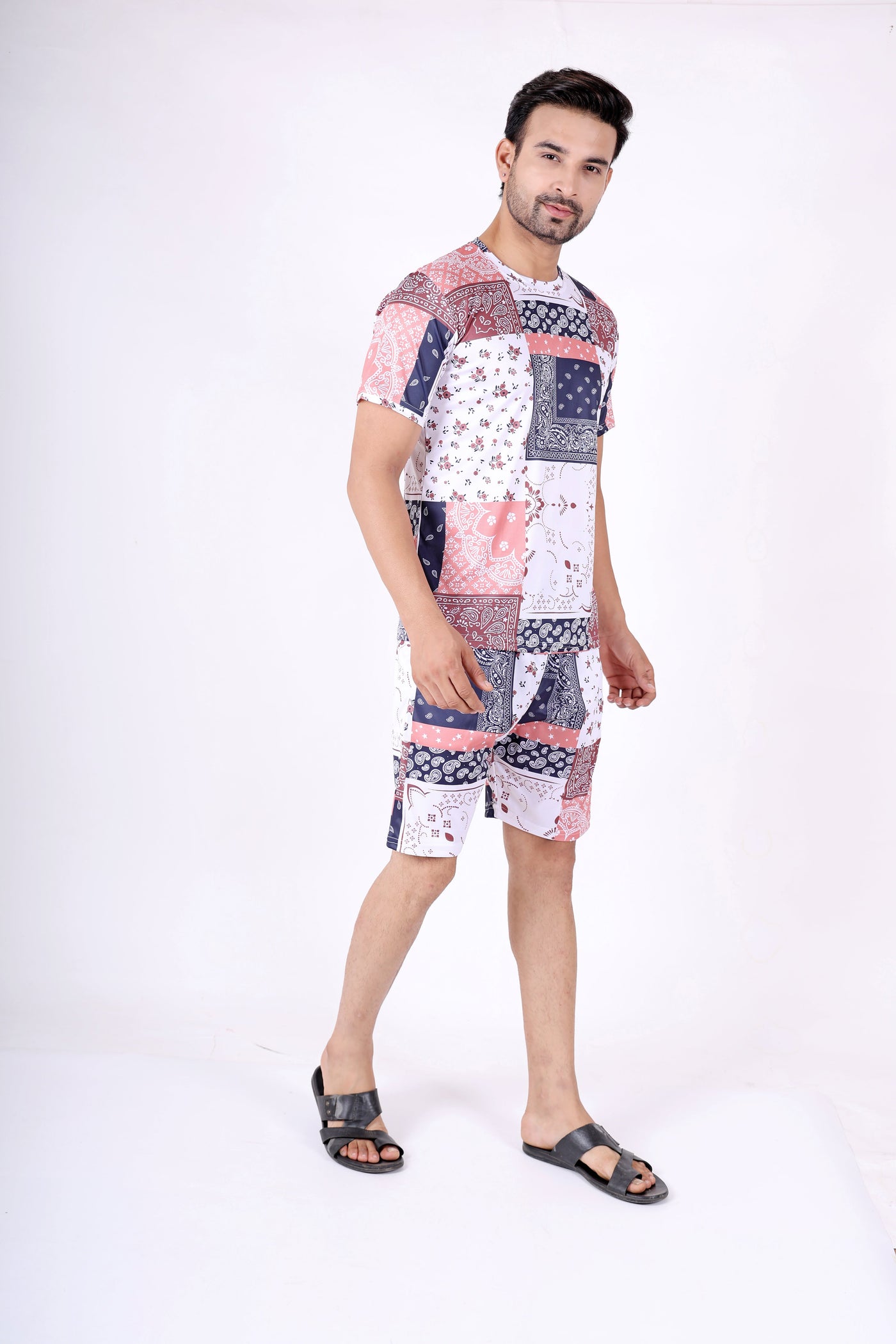 Comfort and Character Combined men's printed nightwear.ND-8007