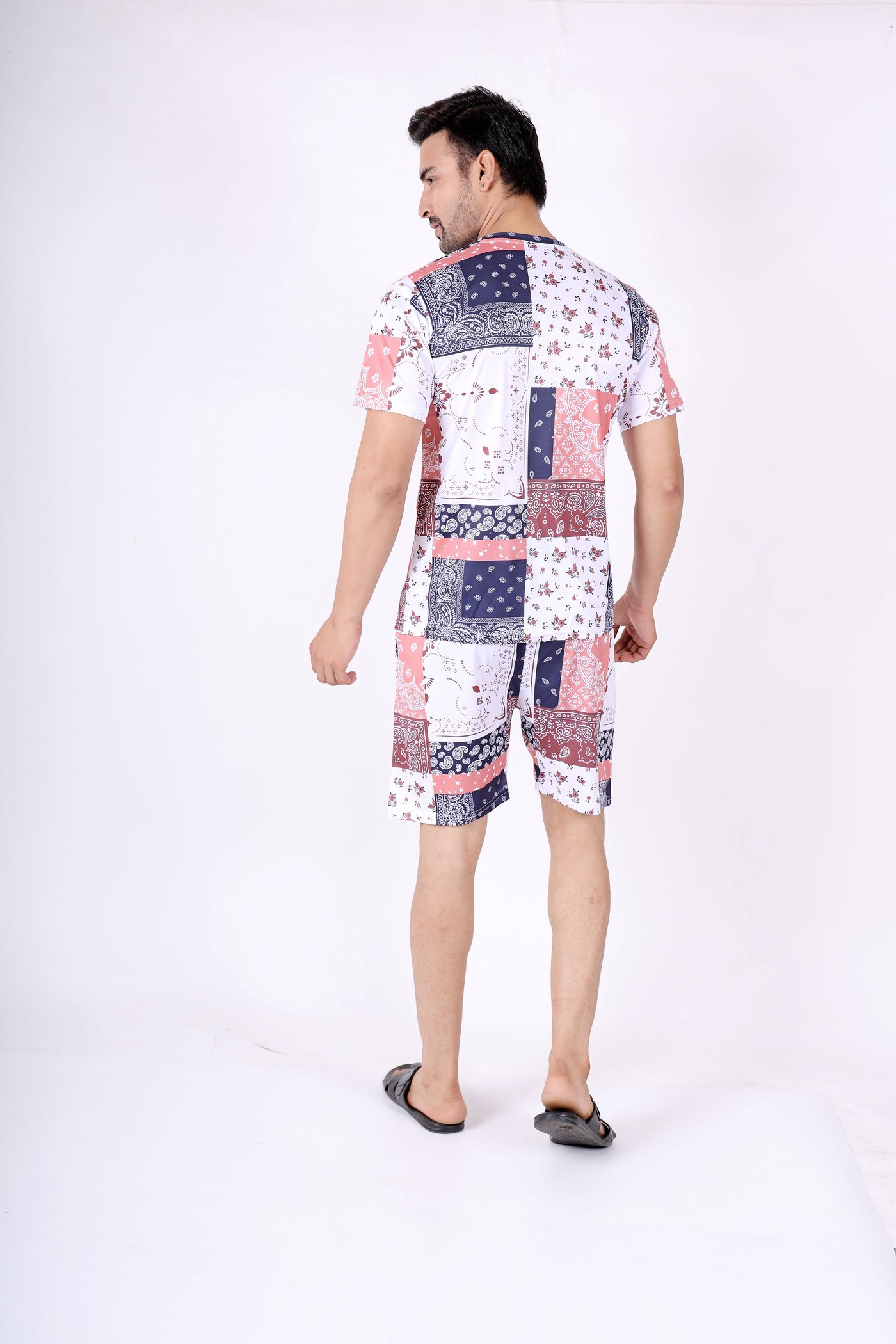 Comfort and Character Combined men's printed nightwear.ND-8007