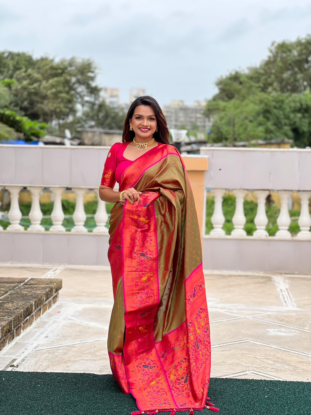 Soft Pethani silk saree with zari weaving design and Meenakari weaving Rich  pallu with Meenakari weaning turning peacock border & Tassels attached at Pallu end.