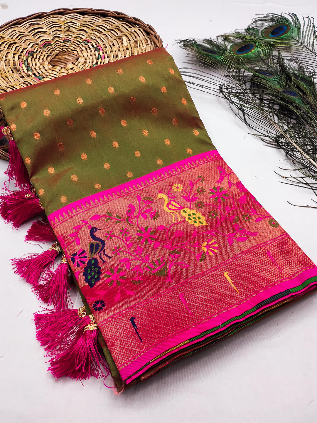 Soft Pethani silk saree with zari weaving design and Meenakari weaving Rich  pallu with Meenakari weaning turning peacock border & Tassels attached at Pallu end.