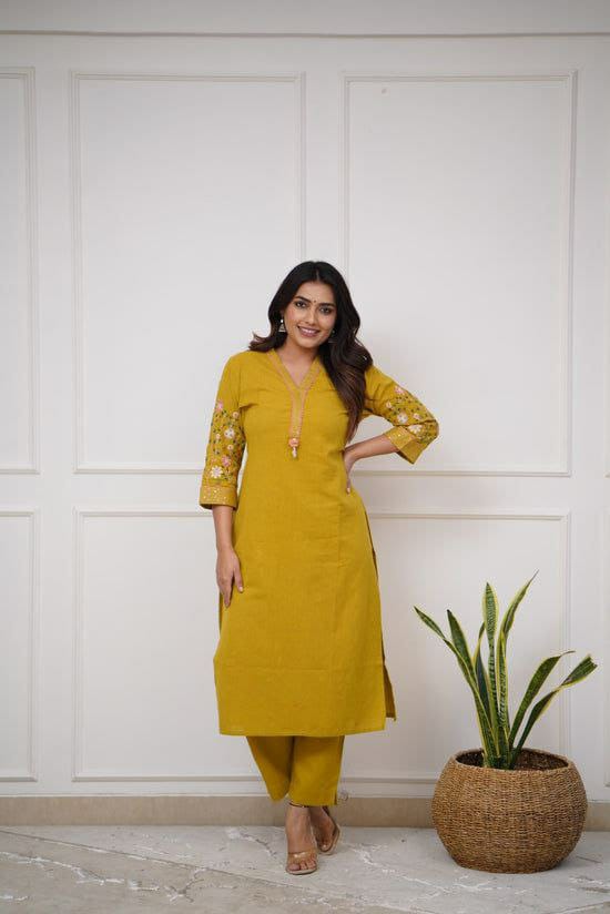 SLIVES  & BEAUTIFUL LATKAN ON FRONT ON KURTI Premium Rayon Set