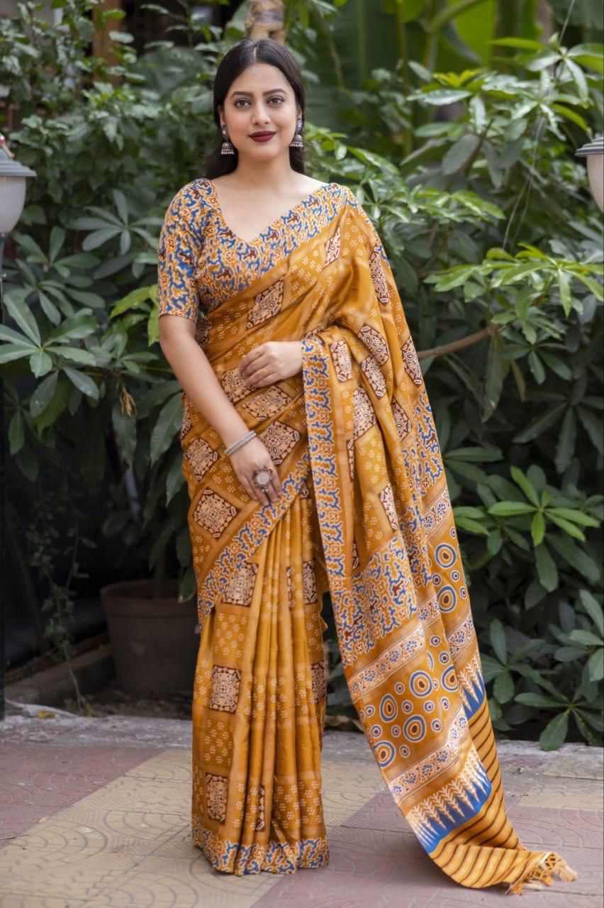 New printed saree for women