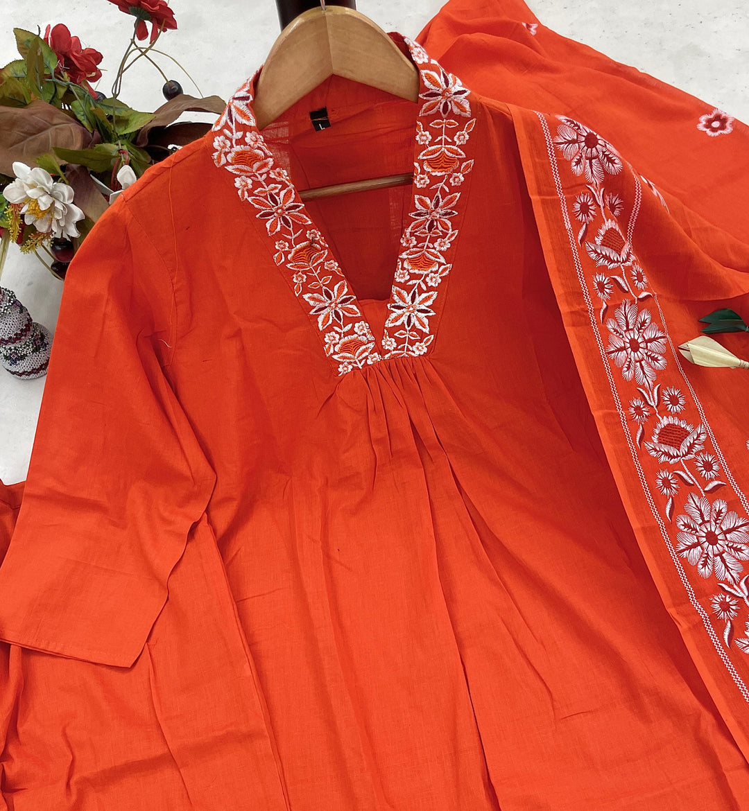 EXCLUSIVE COTTON SUIT COLLECTION FOR WOMEN