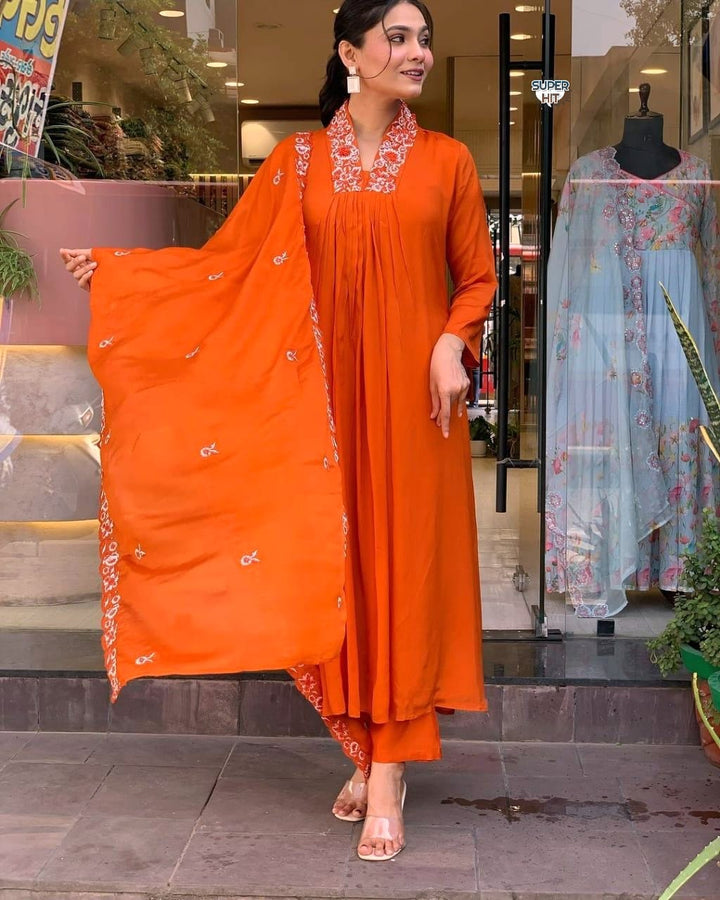 EXCLUSIVE COTTON SUIT COLLECTION FOR WOMEN