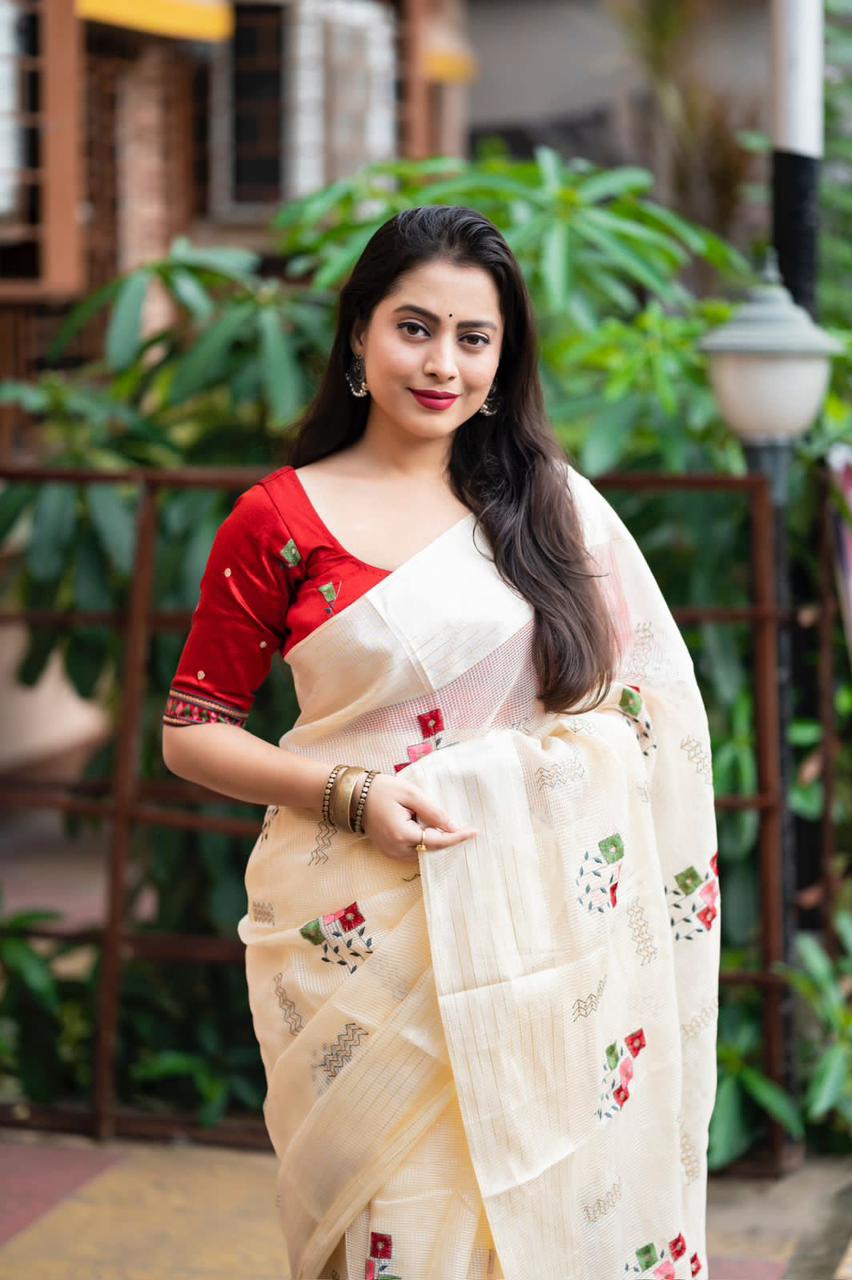 soft kota silk saree with sartin pattu border.