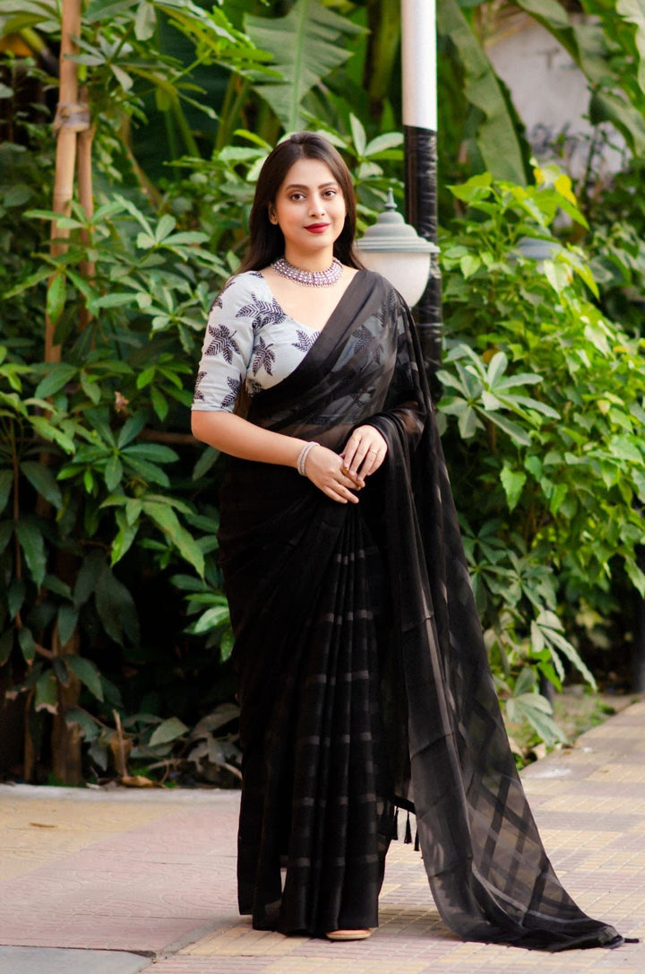 New georgette sartin pattu saree for women