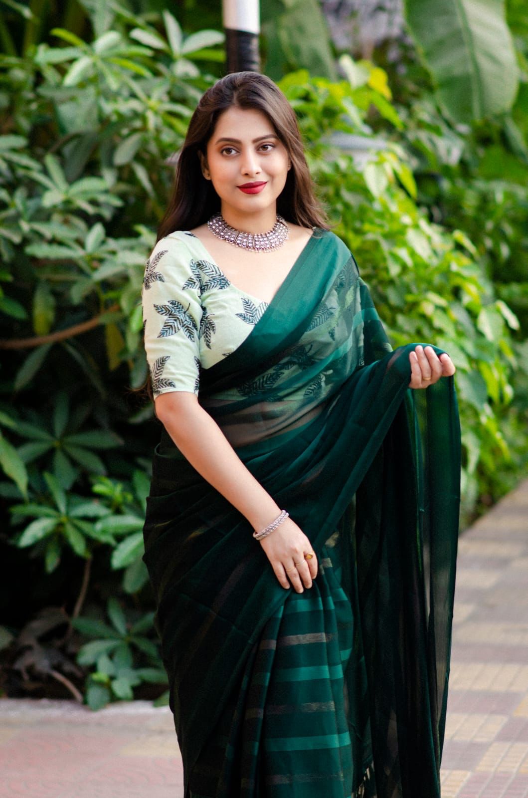 New georgette sartin pattu saree for women