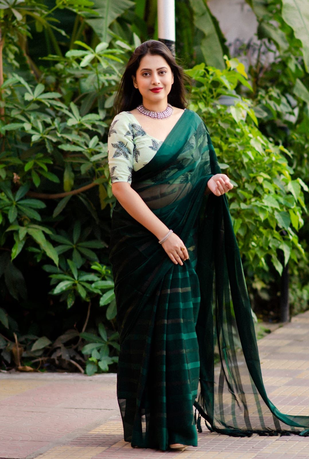 New georgette sartin pattu saree for women